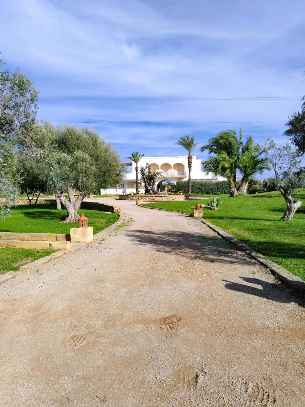 Borgo Rosso Terra Aparthotel Gallipoli Exterior photo